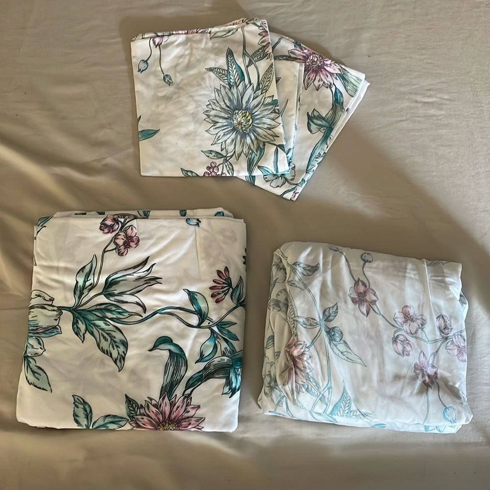 Floral Sheets